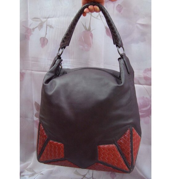 EUC BOTTEGA VENETA Large Leather Purple Eggplant Hobo Bag - Picture 6 of 16